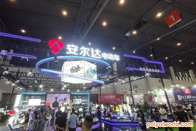 第七屆成都新能源車展火熱進行中